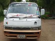 Nissan Caravan 1993 Van
