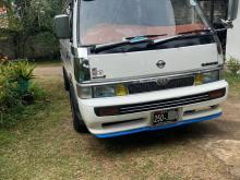 Nissan Caravan 1993 Van
