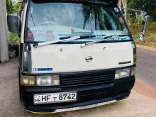 Nissan Caravan 1999 Van