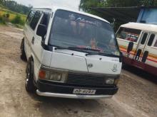 Nissan Caravan 1986 Van