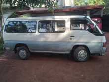 Nissan Caravan 1992 Van