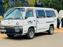 Nissan Caravan 2001 Van