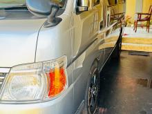 Nissan Caravan 2006 Van