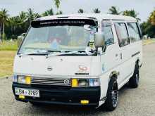 Nissan Caravan 2002 Van