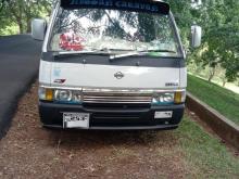 Nissan Caravan 1996 Van