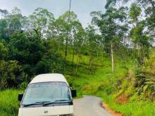 Nissan CARAVAN 1992 Van