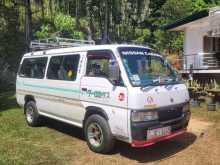 Nissan Caravan 2000 Van