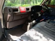 https://riyasewana.com/uploads/nissan-caravan-131128556375.jpg