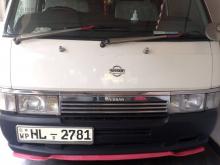 Nissan Caravan 2003 Van