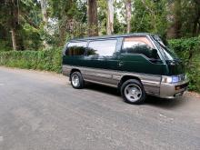 Nissan Caravan 2004 Van