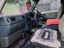 https://riyasewana.com/uploads/nissan-caravan-131302126154.jpg