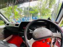 https://riyasewana.com/uploads/nissan-caravan-13145434754.jpg