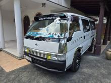 Nissan Caravan 1998 Van