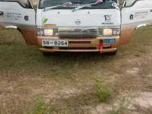 Nissan Caravan 1991 Van