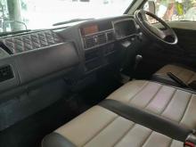 https://riyasewana.com/uploads/nissan-caravan-1410270824783.jpg