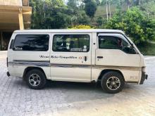 Nissan Caravan 2003 Van