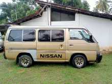 Nissan Caravan 1989 Van