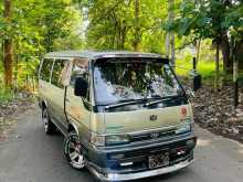 Nissan Caravan 1995 Van