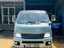 Nissan Caravan 2003 Van