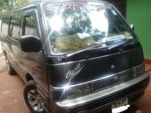 Nissan CARAVAN 1994 Van