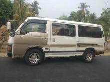 Nissan Caravan 1992 Van