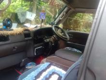 https://riyasewana.com/uploads/nissan-caravan-151721466185.jpg
