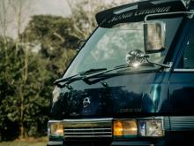 Nissan Caravan 1995 Van