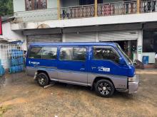 Nissan Caravan 1992 Van