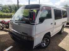 Nissan Caravan 1995 Van