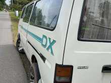 Nissan Caravan 1988 Van
