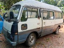 Nissan Caravan 1985 Van