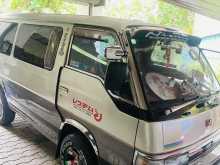 Nissan Caravan 1995 Van