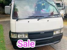Nissan Caravan 1998 Van