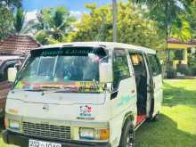 Nissan Caravan 2003 Van