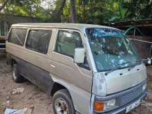 Nissan Caravan 1995 Van