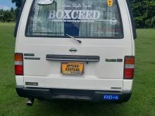 Nissan Caravan 1993 Van