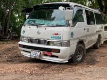 Nissan Caravan 1993 Van