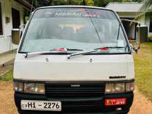 Nissan Caravan 1998 Van
