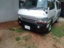 Nissan Caravan 1998 Van