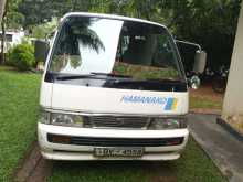 Nissan Caravan 1998 Van