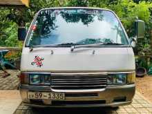Nissan Caravan 1993 Van