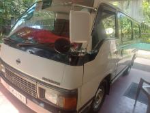 Nissan Caravan 1990 Van