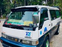 Nissan Caravan 1992 Van