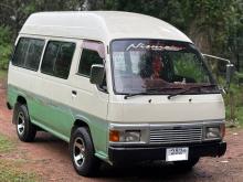 Nissan Caravan 1993 Van
