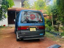 Nissan Caravan 1995 Van