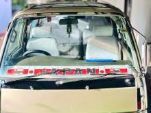 Nissan Caravan 2003 Van