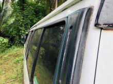 https://riyasewana.com/uploads/nissan-caravan-19241824972.jpg