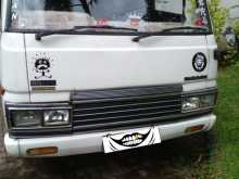 Nissan Caravan 1982 Van