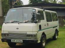 Nissan Caravan 1983 Van