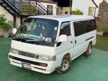Nissan Caravan 1984 Van